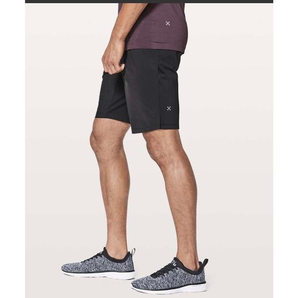 Lululemon Men's Chill Motion Shorts 9.5" Activewear Athletic Gym‎ Black Size XL - Picture 4 of 15